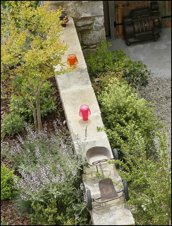 La Maison Rouge D'Uzes B&B Εξωτερικό φωτογραφία