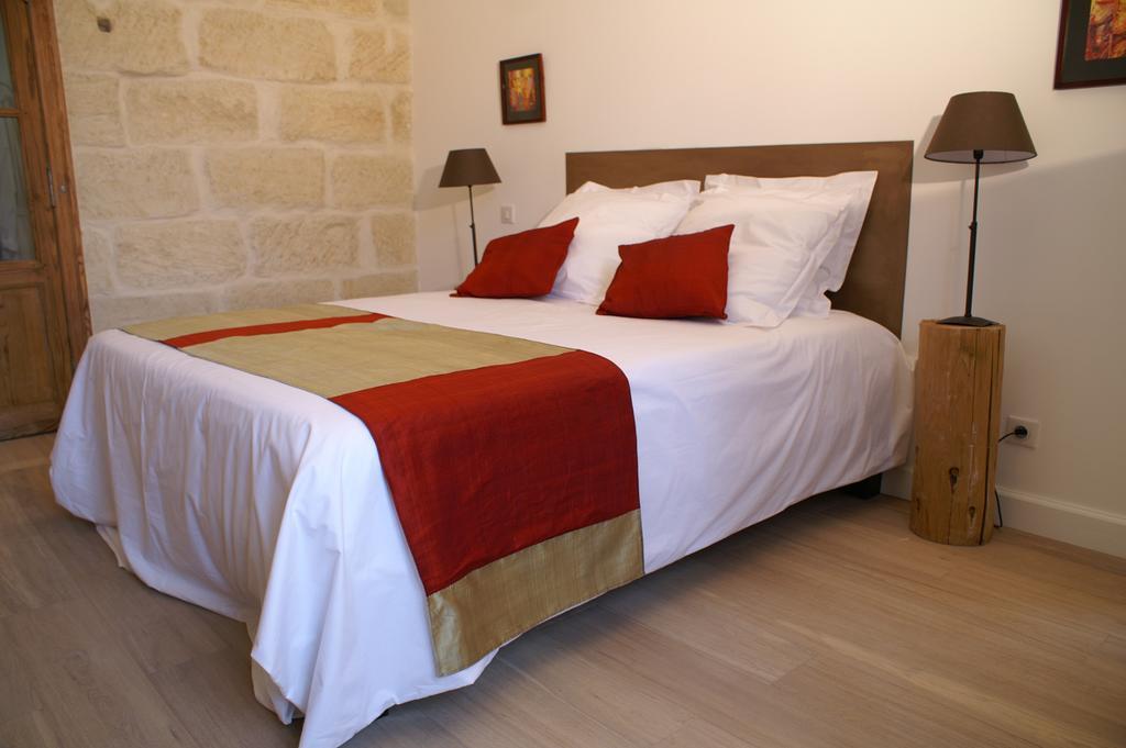 La Maison Rouge D'Uzes B&B Δωμάτιο φωτογραφία