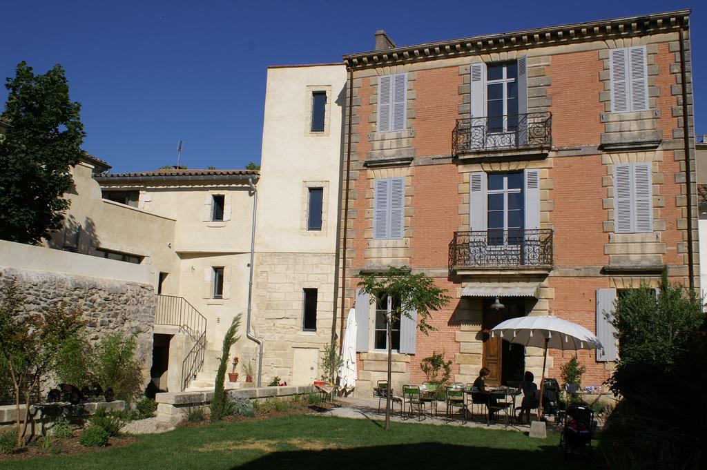 La Maison Rouge D'Uzes B&B Εξωτερικό φωτογραφία
